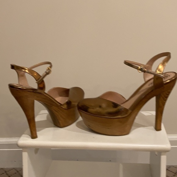 Gucci leather copper wooden platform. - Picture 7 of 7